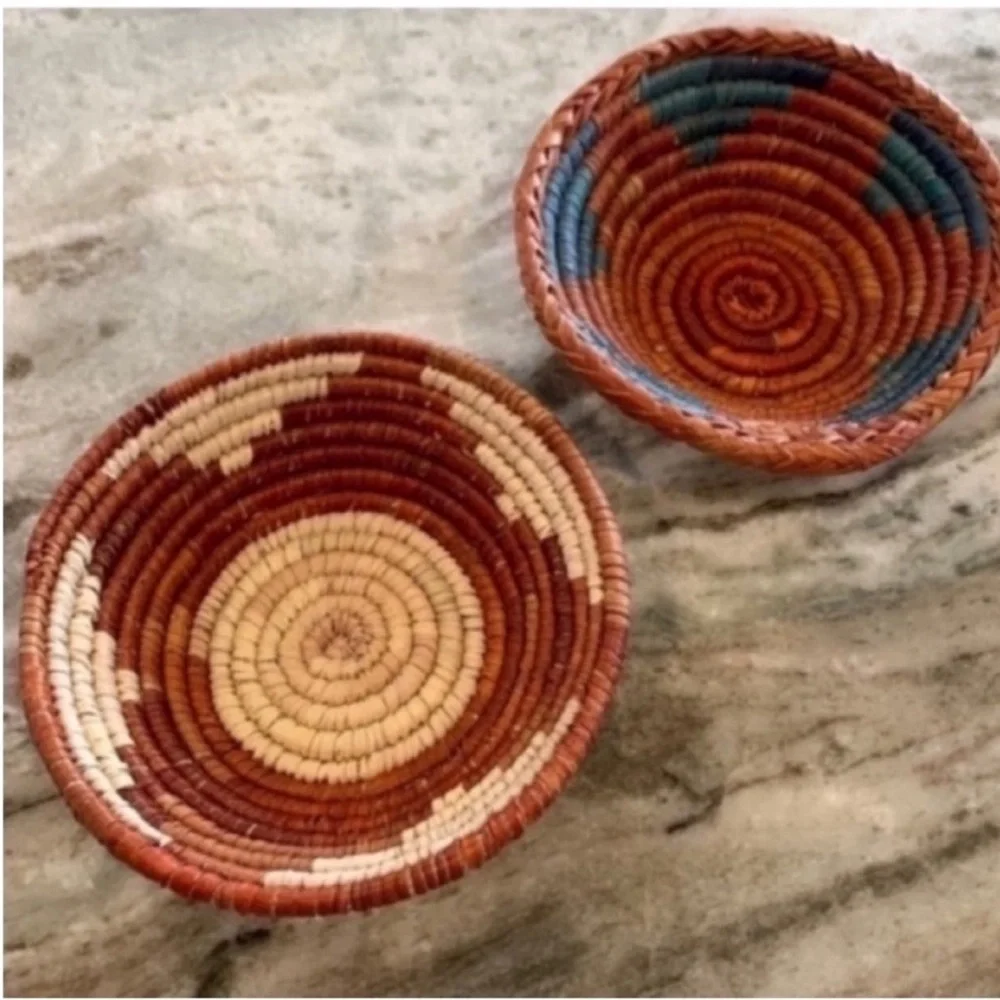 Vintage Handwoven Southwest Set of 2 Basket Bowls